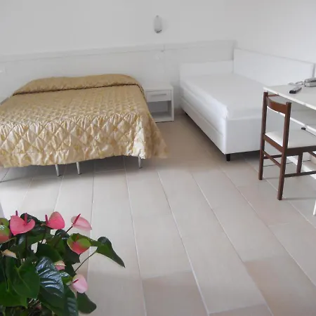 Blurelda Hotel